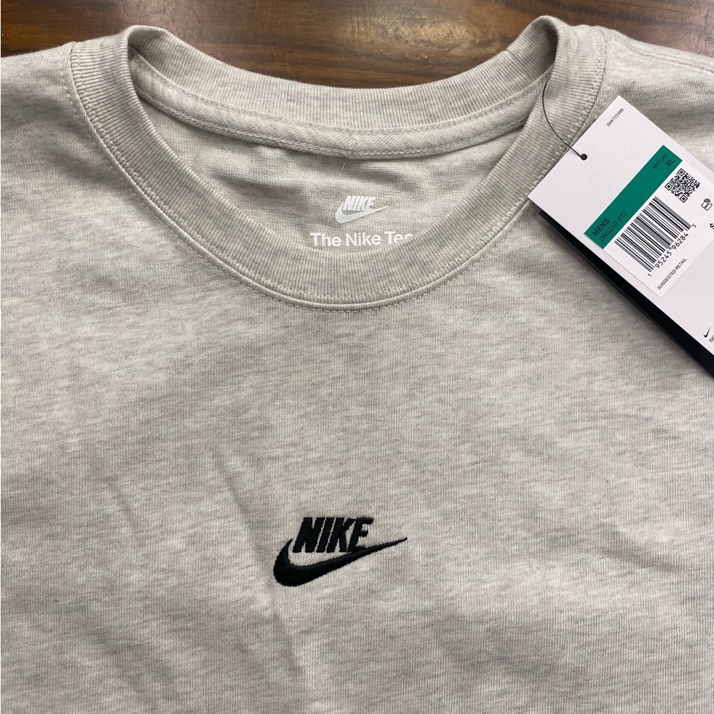 Gray Heavyweight Loose fit Sportswear Middle Swoosh Nike T-Shirt